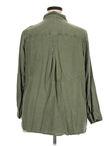 Velvet Heart 3/4 Sleeve Button-Down Shirt (view 2)