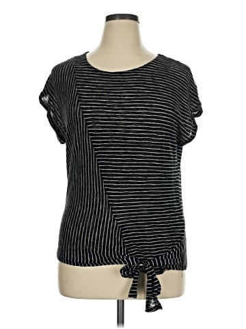 W5 Short Sleeve Top (view 1)