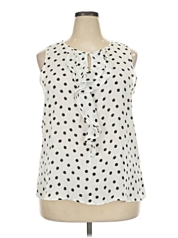 Elle Sleeveless Blouse (view 1)