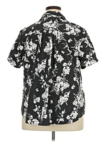Roaman's Short Sleeve Button-Down Shirt (view 2)