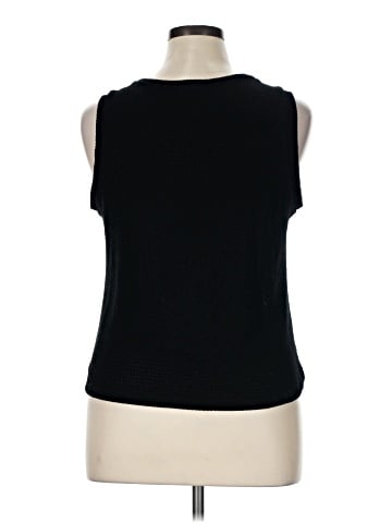 Pleione Sleeveless T-Shirt (view 2)