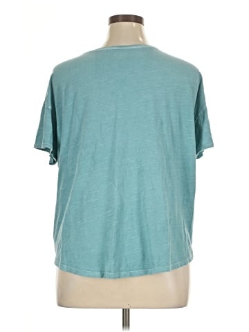 Old Navy Short Sleeve T-Shirt (view 2)