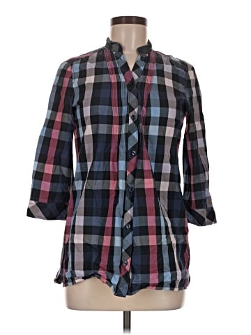 Esprit 3/4 Sleeve Button-Down Shirt (view 1)