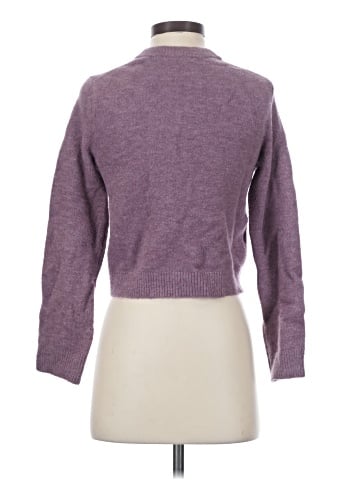 GU Cardigan (view 2)