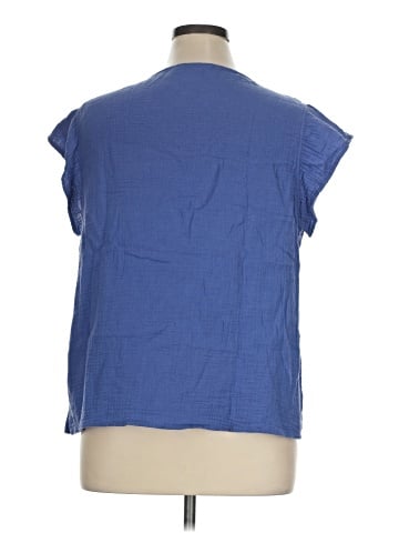 Three Dots Short Sleeve Top (view 2)