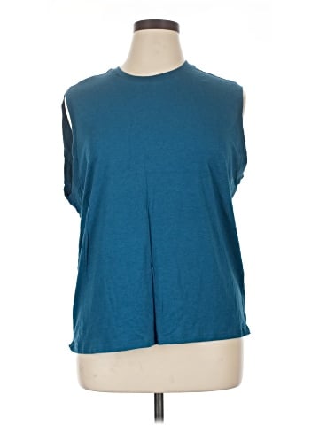 Old Navy Sleeveless T-Shirt (view 1)