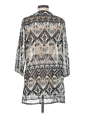 Raviya 3/4 Sleeve Blouse (view 2)
