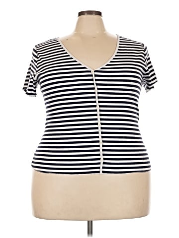 Old Navy Short Sleeve Top (view 1)