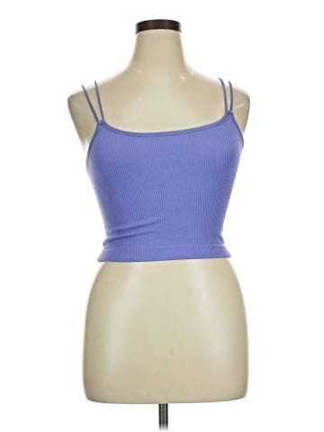 colsie Tank Top (view 1)