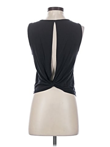 Gap Fit Sleeveless T-Shirt (view 2)
