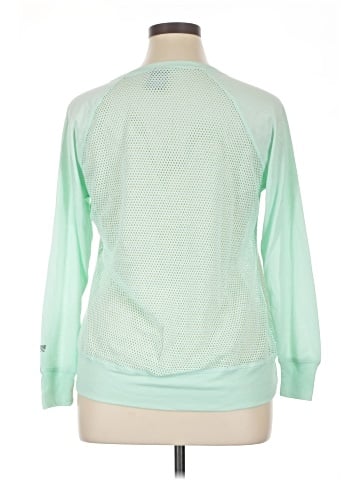 Marika Tek Long Sleeve T-Shirt (view 2)