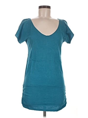 Delia's Short Sleeve T-Shirt (view 1)