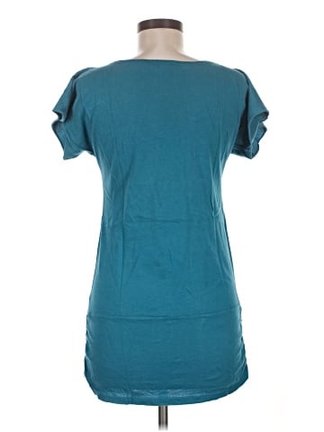Delia's Short Sleeve T-Shirt (view 2)
