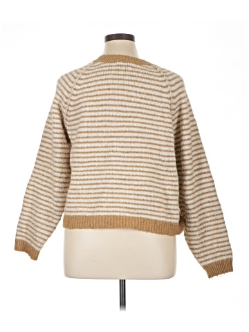 American Eagle Outfitters Pullover Sweater (view 2)