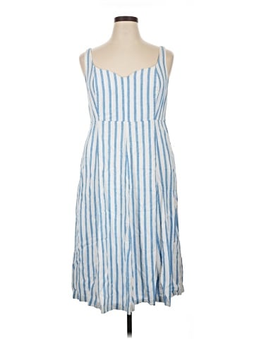 Old Navy Casual Dress (view 1)
