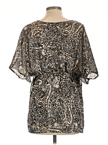 Motherhood Kimono (view 2)