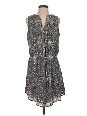 Gap Sleeveless Blouse (view 1)