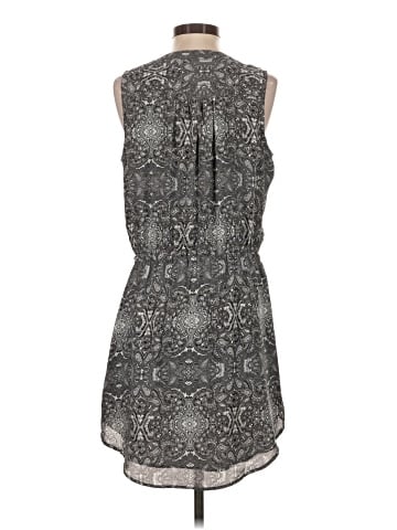 Gap Sleeveless Blouse (view 2)