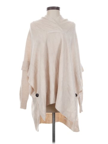 RD Style Poncho (view 1)