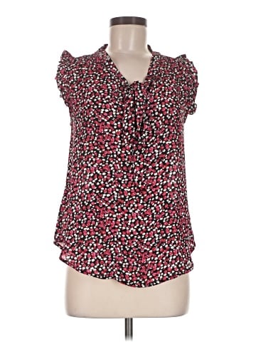 Jon & Anna Sleeveless Blouse (view 1)