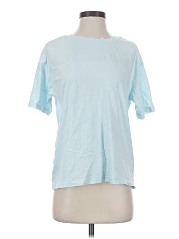 Victoria's Secret Short Sleeve T-Shirt (view 1)