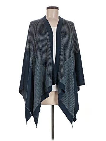 Lululemon Athletica Poncho (view 1)