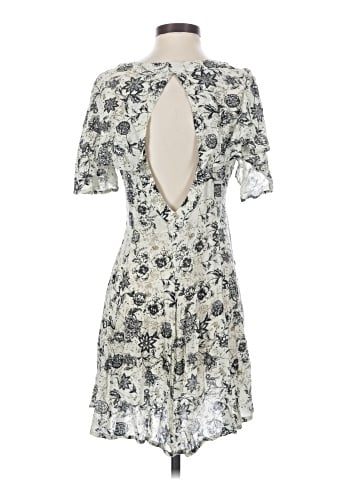 En Creme Cocktail Dress (view 2)