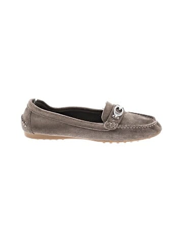 Coach Flats (view 1)