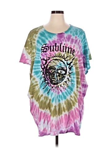 Torrid Short Sleeve T-Shirt (view 1)