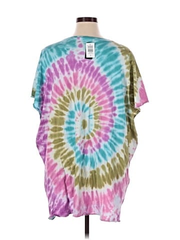 Torrid Short Sleeve T-Shirt (view 2)