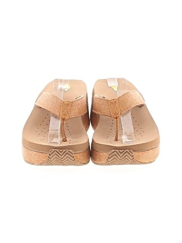 Volatile Wedges (view 2)