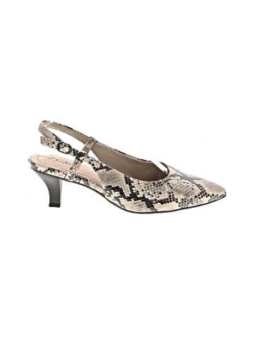 Clarks Heels (view 1)