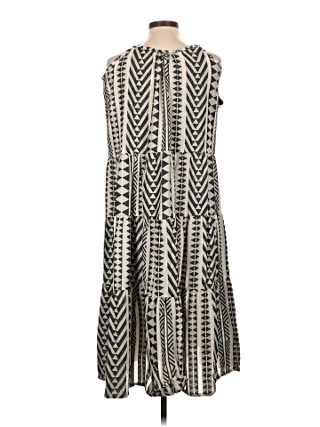 Rosebud Casual Dress (view 2)