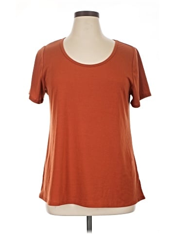 Lularoe Short Sleeve T-Shirt (view 1)