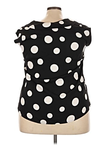 ELOQUII Sleeveless Blouse (view 2)