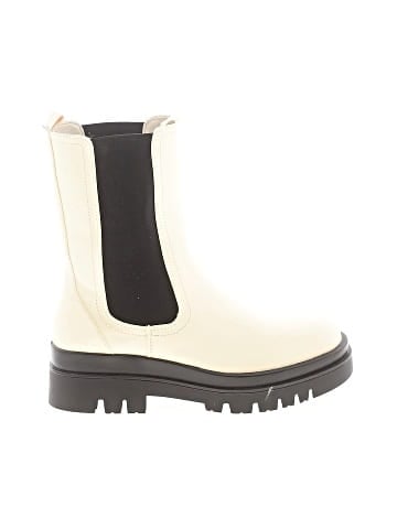 Shoedazzle Boots (view 1)