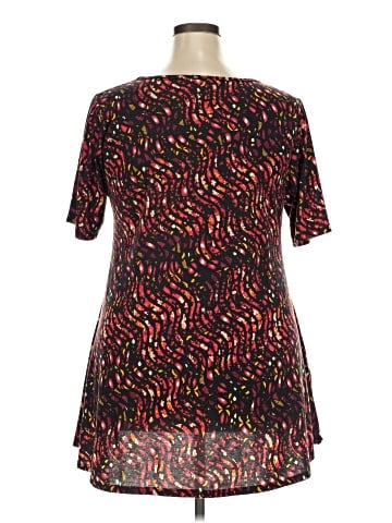 Lularoe Short Sleeve Blouse (view 2)