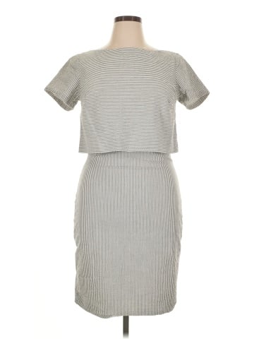 Banana Republic Casual Dress (view 1)