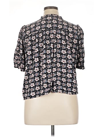 Knox Rose Short Sleeve Blouse (view 2)