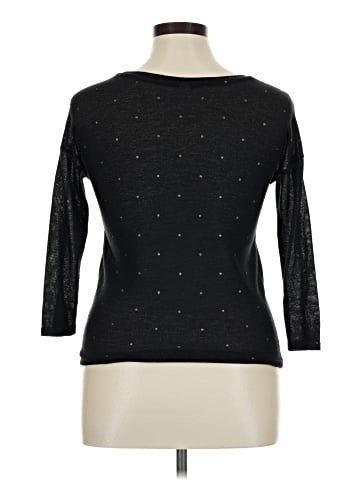 Old Navy Pullover Sweater (view 2)