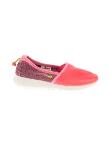 Nike Flats (view 1)