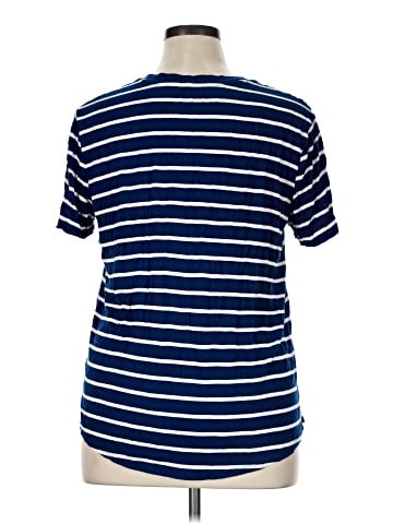 Gap Short Sleeve T-Shirt (view 2)