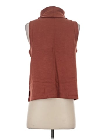 Cable & Gauge Sleeveless T-Shirt (view 2)