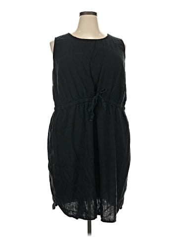 Old Navy Casual Dress (view 1)