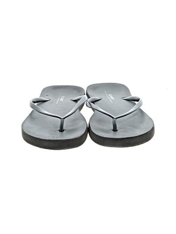 Old Navy Flip Flops (view 2)