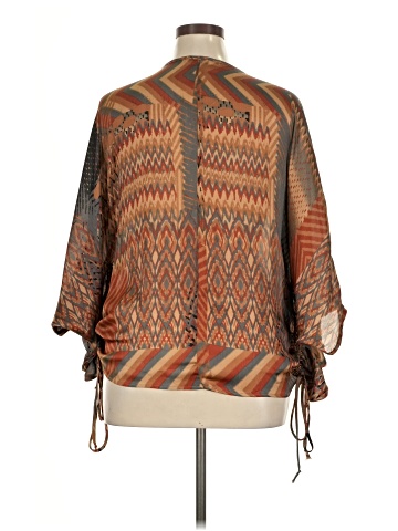 Democracy 3/4 Sleeve Blouse (view 2)