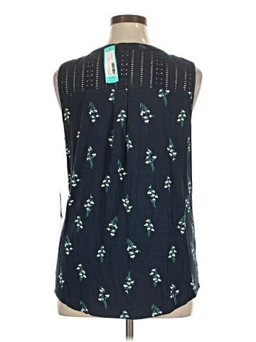 Daniel Rainn Sleeveless T-Shirt (view 2)