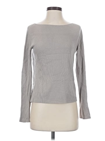 Uniqlo Pullover Sweater (view 1)