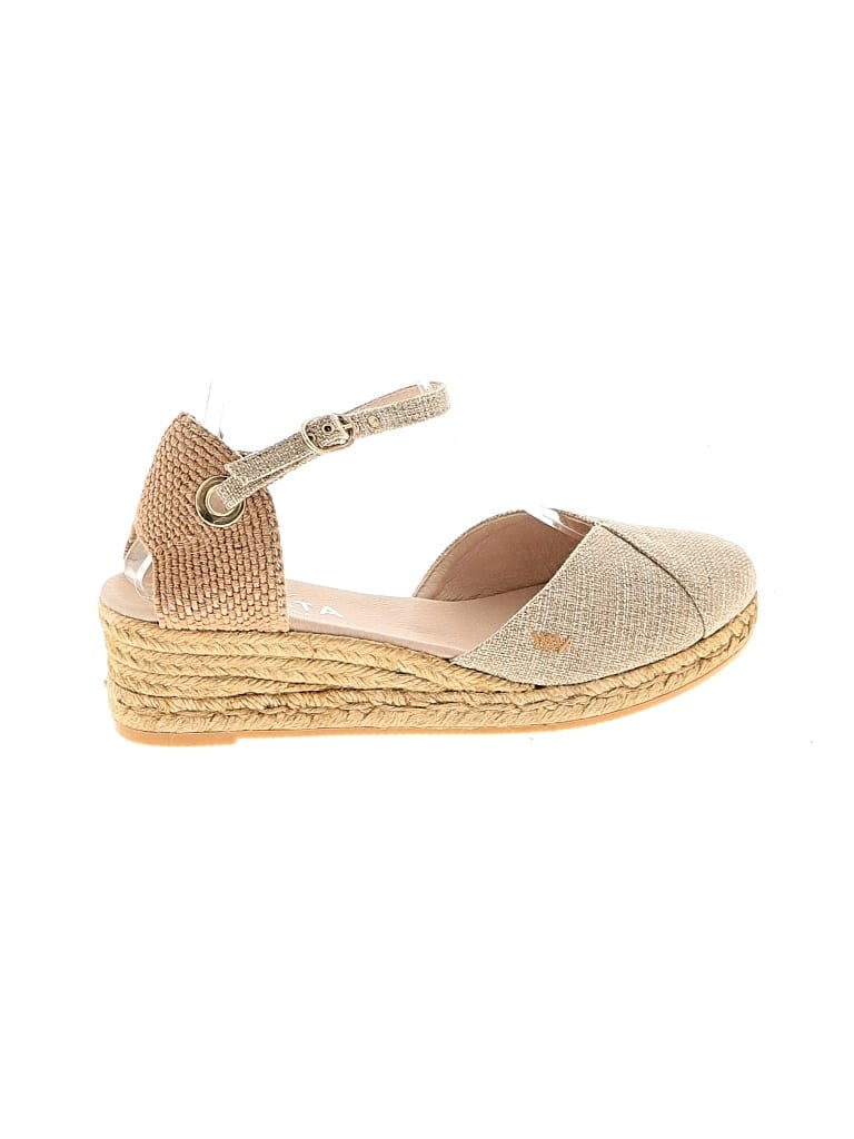 Pre-owned Viscata Wedges In Tan