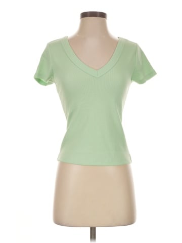 Old Navy Short Sleeve T-Shirt (view 1)